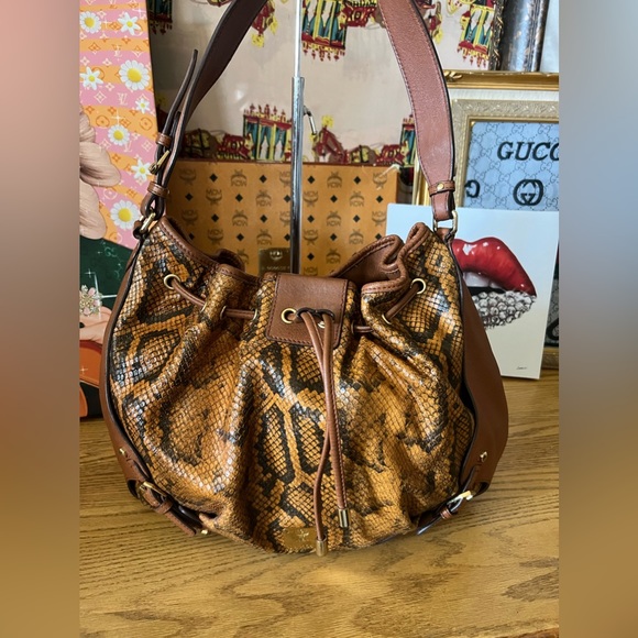 MCM SNAKE HOBO (ITALY) - Picture 2 of 16